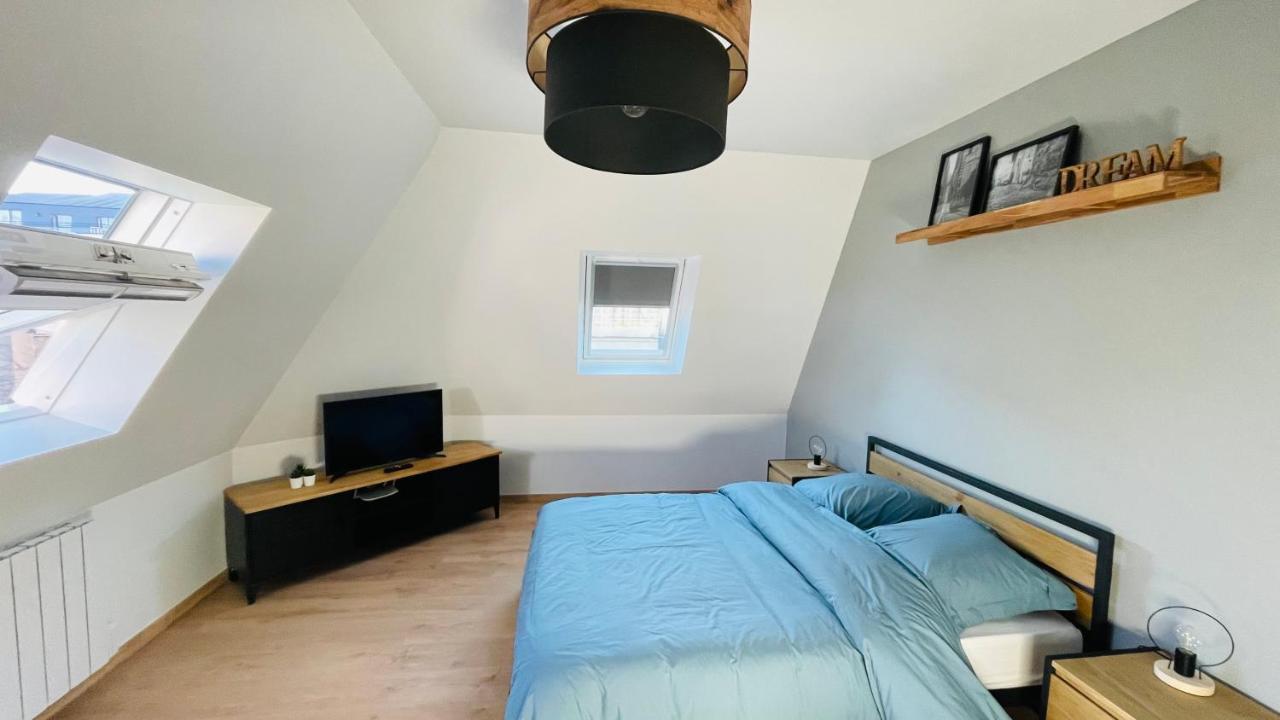 A La Clef - Proche Gare Et Centre - Ideal Pro & Couple - Wifi Apartment