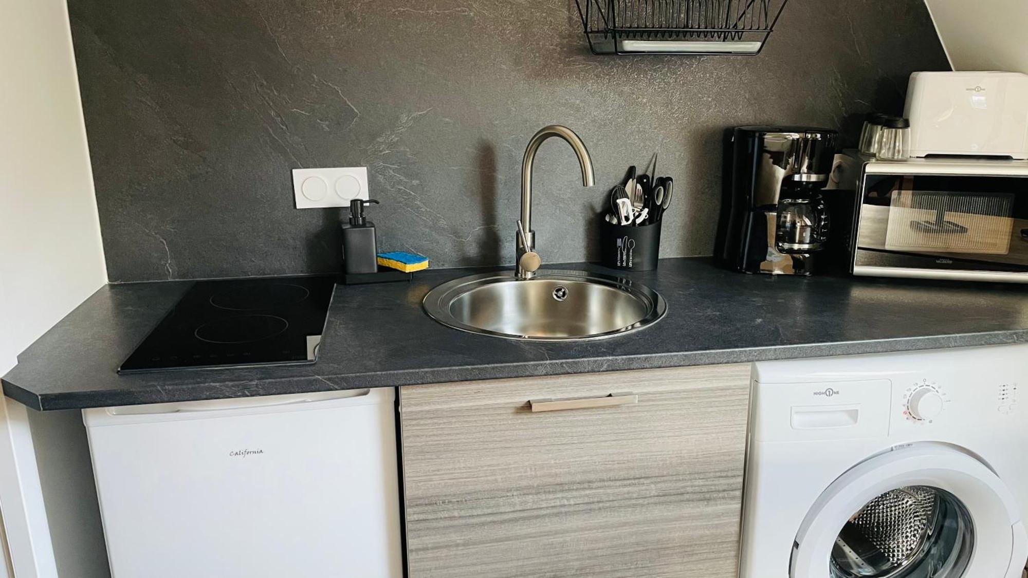 A La Clef - Proche Gare Et Centre - Ideal Pro & Couple - Wifi Apartment *
